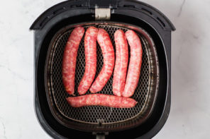 sausage links on air fryer basket