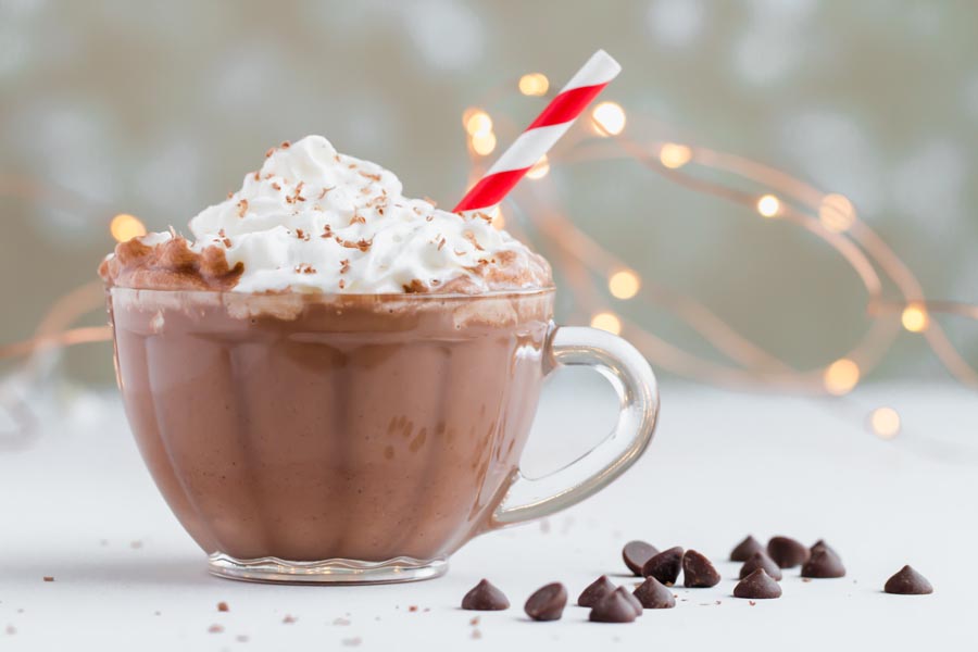 creamy keto hot chocolate made with chocolate chips