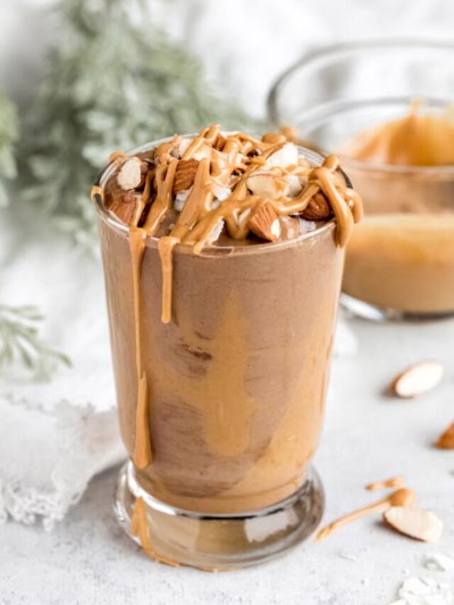 How to Make Keto Chocolate Peanut Butter Smoothie Ketofocus