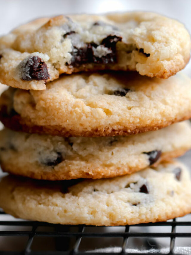 How to Make Keto Almond Flour Chocolate Chip Cookies Ketofocus