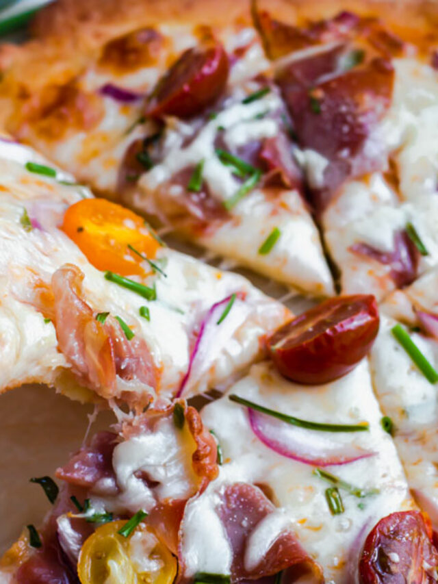 How to Make Keto Prosciutto Onion Tomato Pizza Ketofocus