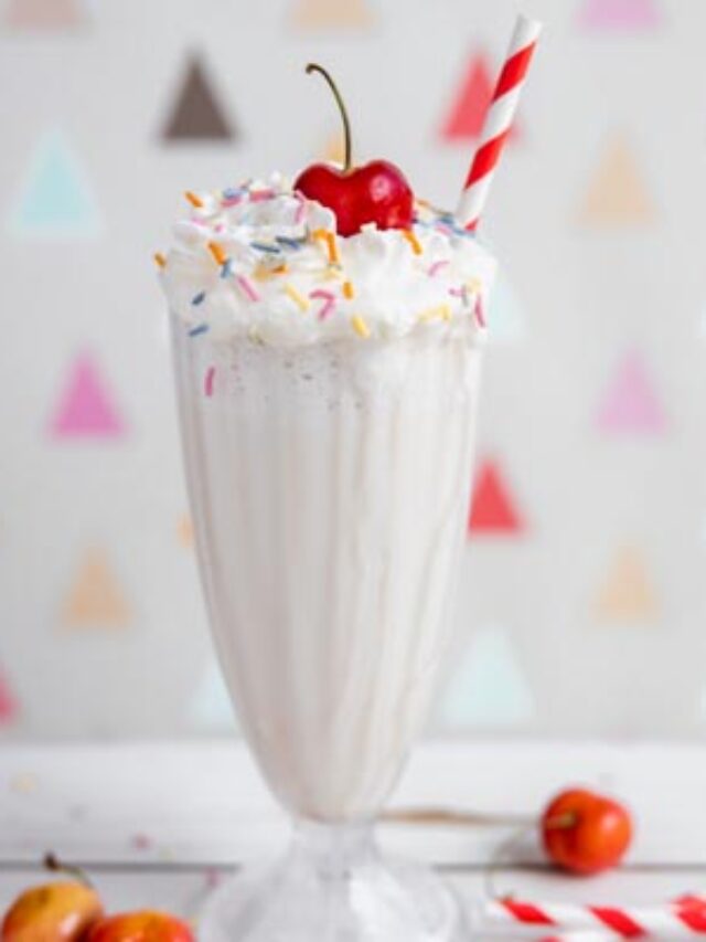 How to Make Keto Vanilla Milkshake - Ketofocus