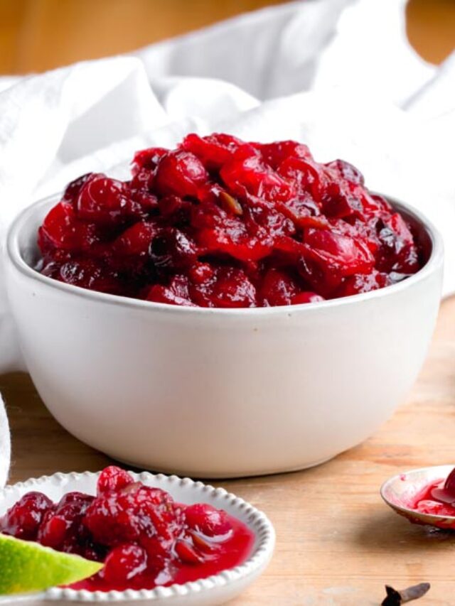How to make keto spicy jalapeno cranberry sauce ketofocus
