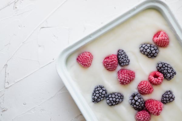 a pan with frozen yogurt in it