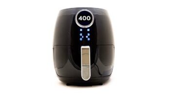 An air fryer set to 400 degrees.