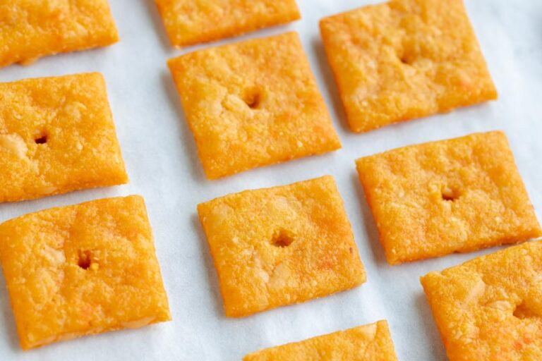 Gluten Free Cheezits (only 1 g carb per serving!)