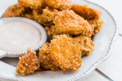 bunch of air fryer pickles chips with keto breading