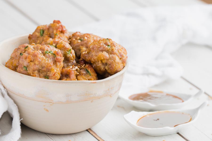 keto sesame ginger meatballs for dinner with an asian dipping sauce