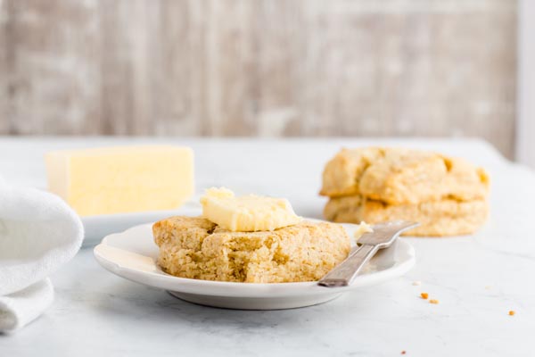 biscuit on a plate