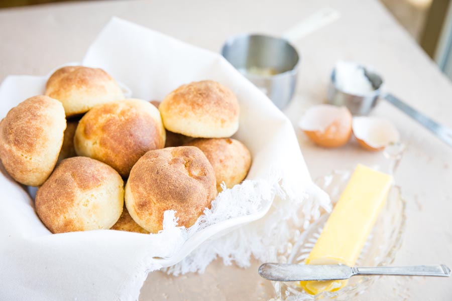 making low carb rolls with eggs and cheese