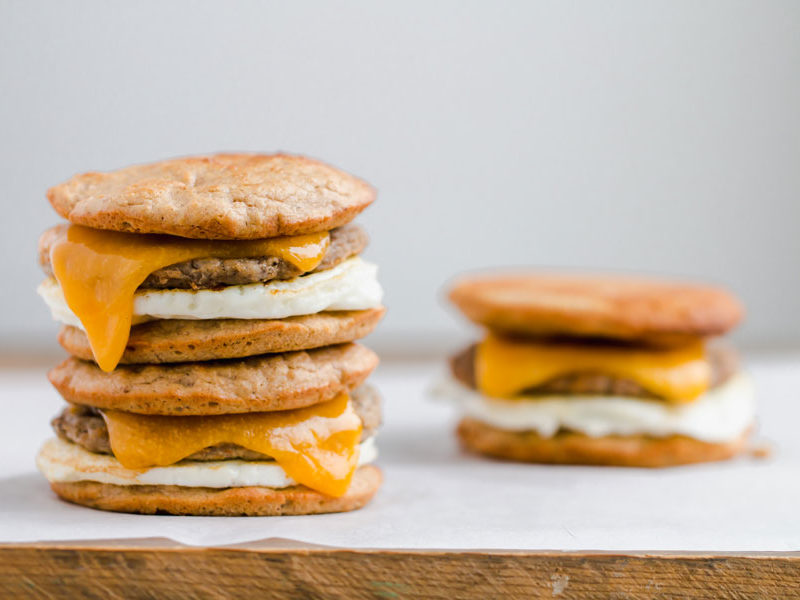Make-Ahead Keto Egg Breakfast Sandwich - 1.8g Net Carbs - Ketofocus