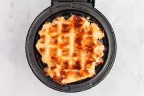 keto carnviore waffle gets removed from waffle maker