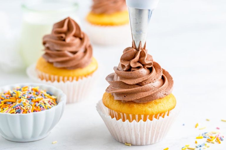 Keto Chocolate Buttercream Frosting Recipe Ketofocus