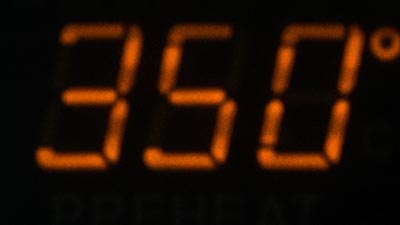 Oven temperature display set to 350 degrees