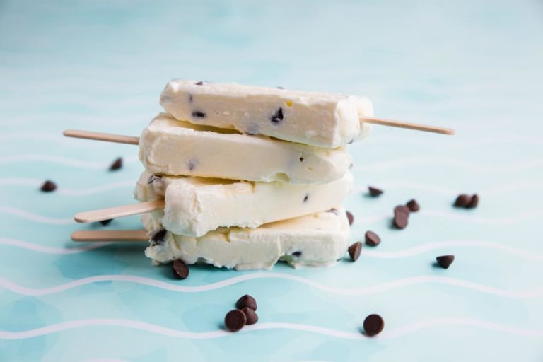 Keto Chocolate Chip Yogurt Popsicles Ketofocus