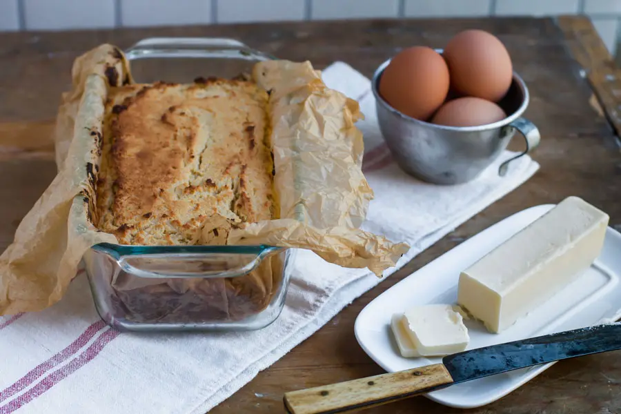 baked keto egg loaf