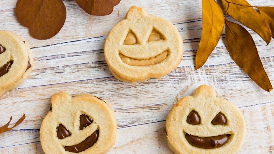 Are Sandwich Creme Cookies Bad For Dogs