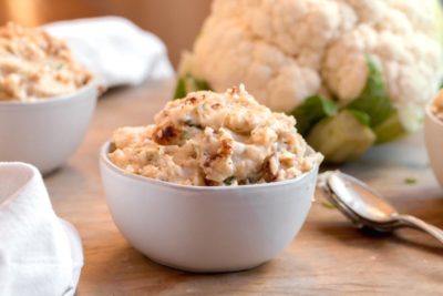 bowl of twice baked mashed cauliflower