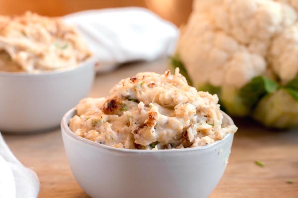 bowl of loaded mashed cauliflower