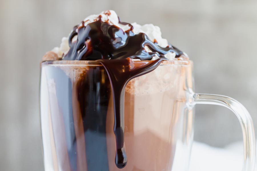 keto mocha with chocolate drizzle