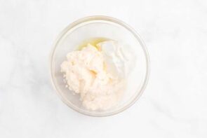 A bowl with creamy horseradish cream ingredients.