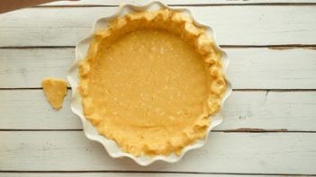 pretty fluted edges on a pie crust