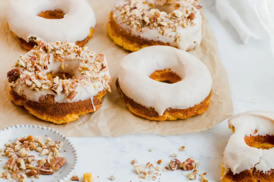 donuts with plain glaze and donuts with toppings