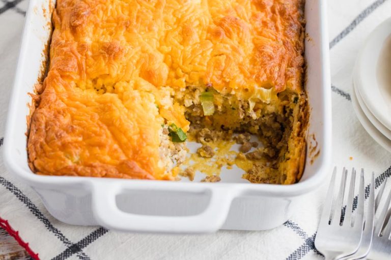 Simple Sausage Keto Breakfast Casserole (just 2 carbs!)