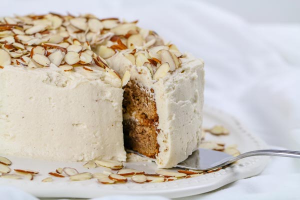 frostied spice cake