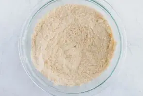 dry ingredients in a small bowl