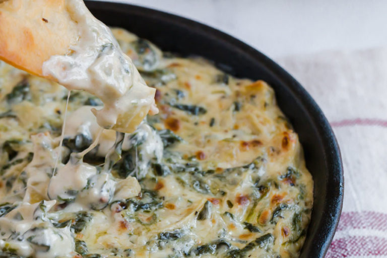 Creamy Keto Spinach Artichoke Dip Ketofocus