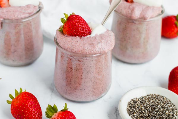 strawberry chia pudding in jars