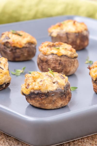 Sausage Keto Stuffed Mushrooms (No Breadcrumbs Needed!)