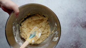 folding a cake batter using a spatula