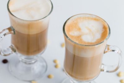 two mugs of creamy low carb white mocha