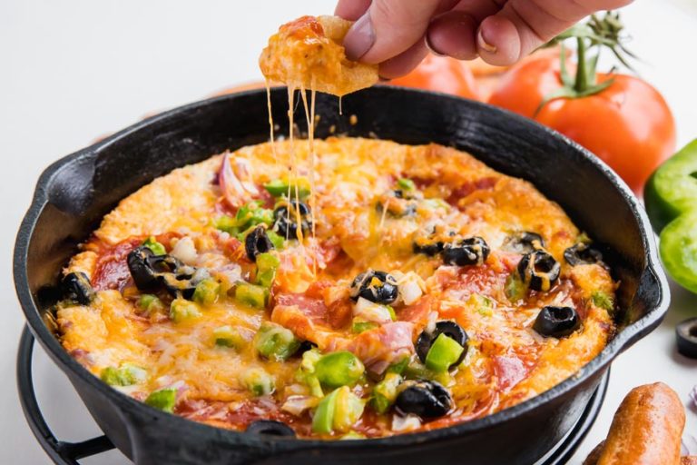 Easy Keto Pizza Dip Recipe Crowd Pleasing 4 Net Carbs Ketofocus