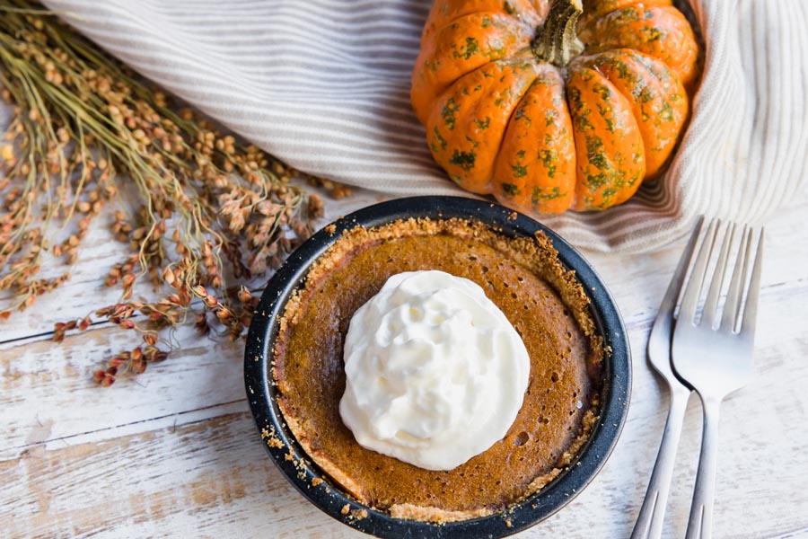 thanksgiving pumpkin pie for one